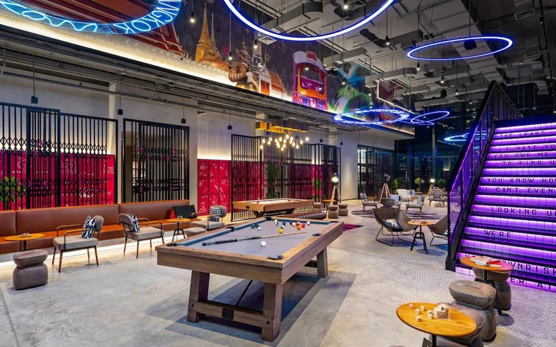 曼谷拉差帕颂万豪Moxy酒店入住体验报告:年轻风格,但不便宜 曼谷拉差帕颂万豪Moxy酒店入住体验报告:年轻风格,但不便宜