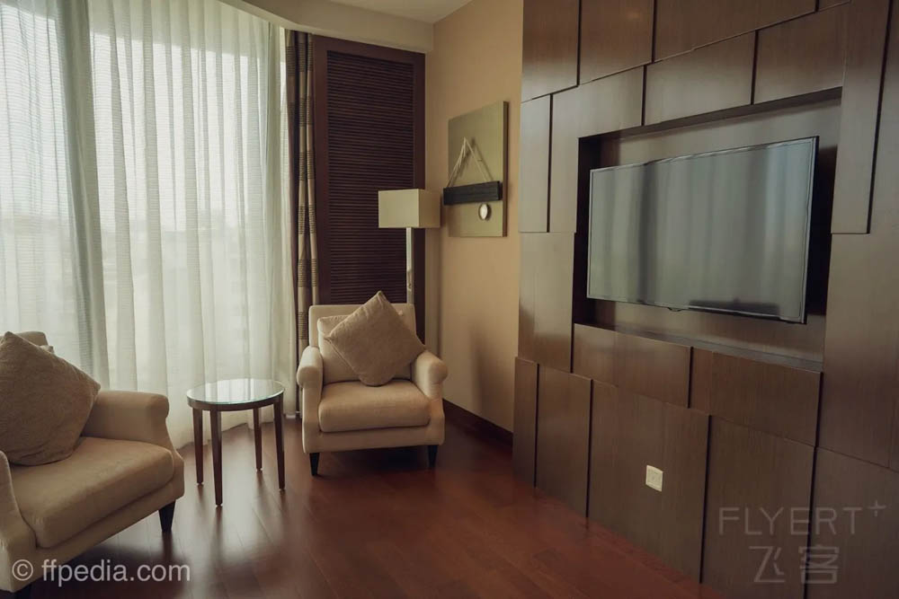 越南河内 JW 万豪酒店入住体验测评：城郊的奢华绿洲，河内万达屋头牌