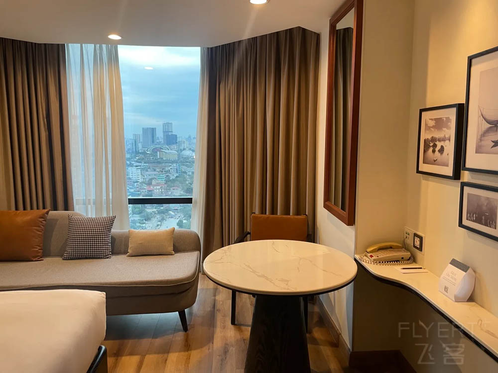 越南河内西喜来登酒店入住体验评测:多次换牌,高性价比 越南河内西喜来登酒店入住体验评测:多次换牌,高性价比