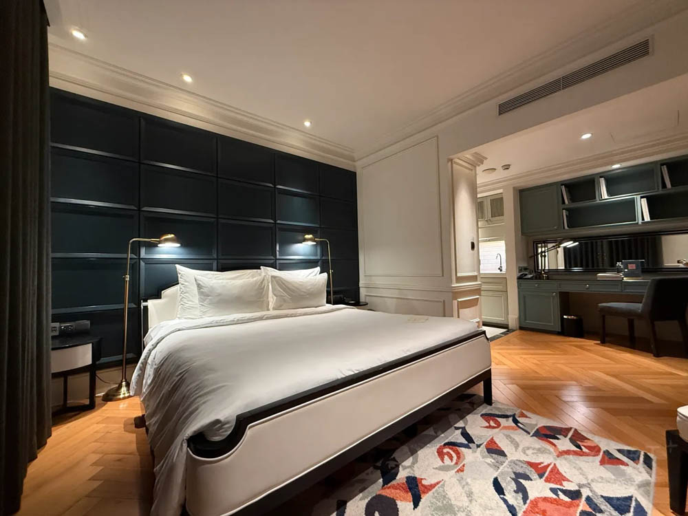 越南胡志明西贡巴赫套房酒店入住体验测评：艺术地标酒店，功能配套相对单一