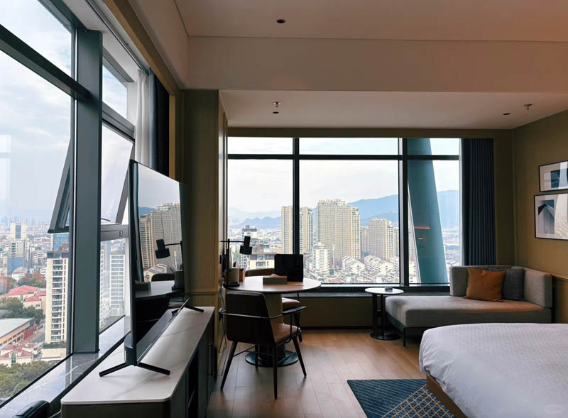 浙江台州临海福朋喜来登酒店入住体验测评：占据临海城芯，房型现代简洁，早餐诚意满满